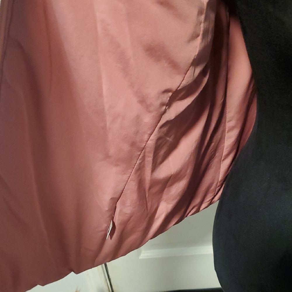 LOFT Pink Puffer Vest - Picture 9 of 11